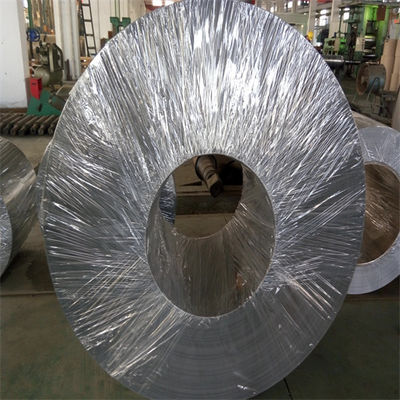 Q345 जस्ती लोहे की शीट कॉइल 3-8 टन 1000-6000 मिमी